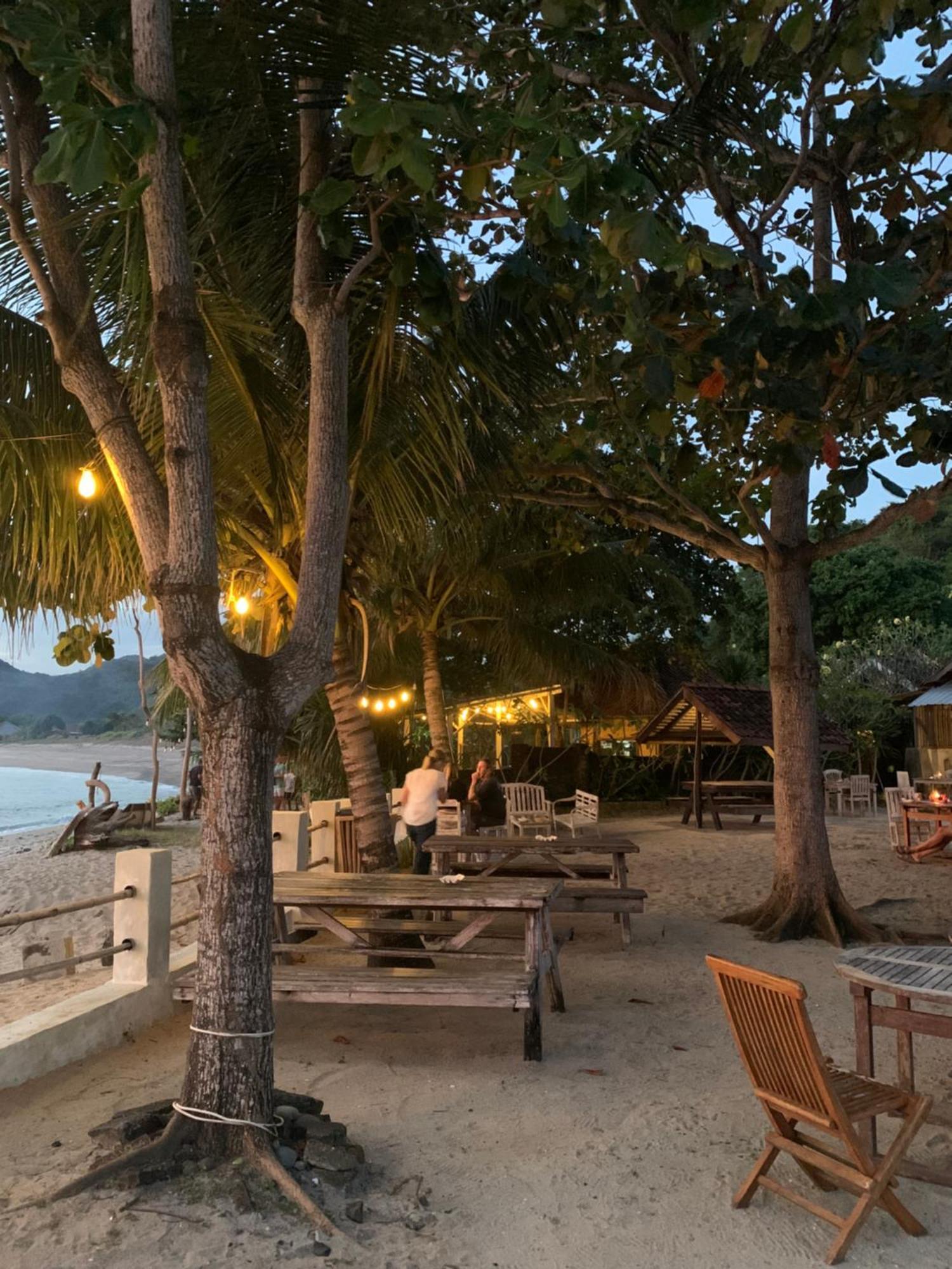 Kacchapa Beach Resort And Restaurant Sekongkang 外观 照片